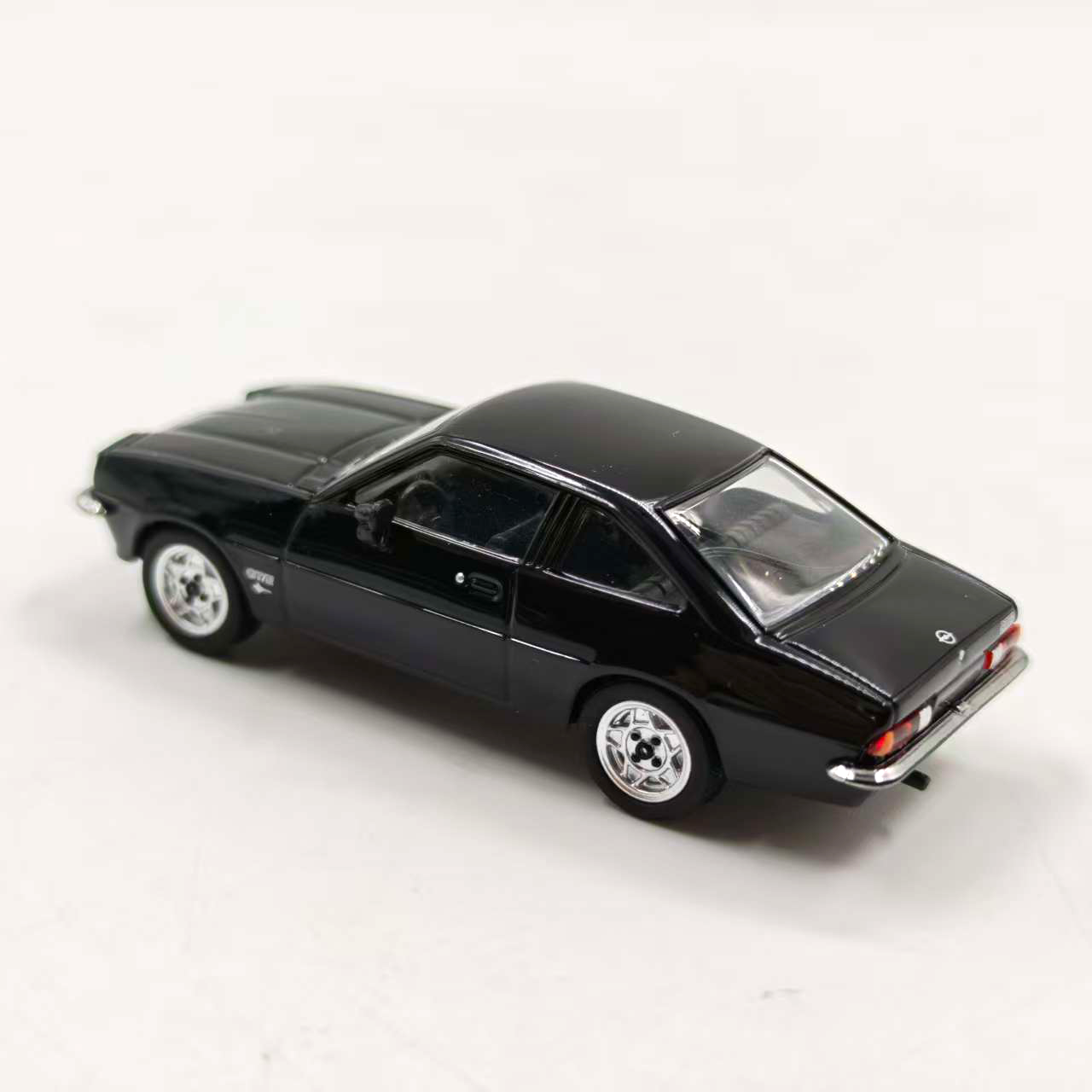 Herpa масштаб 1/87 OPEL GT/E с – обзор и цена Vintage Collectibles