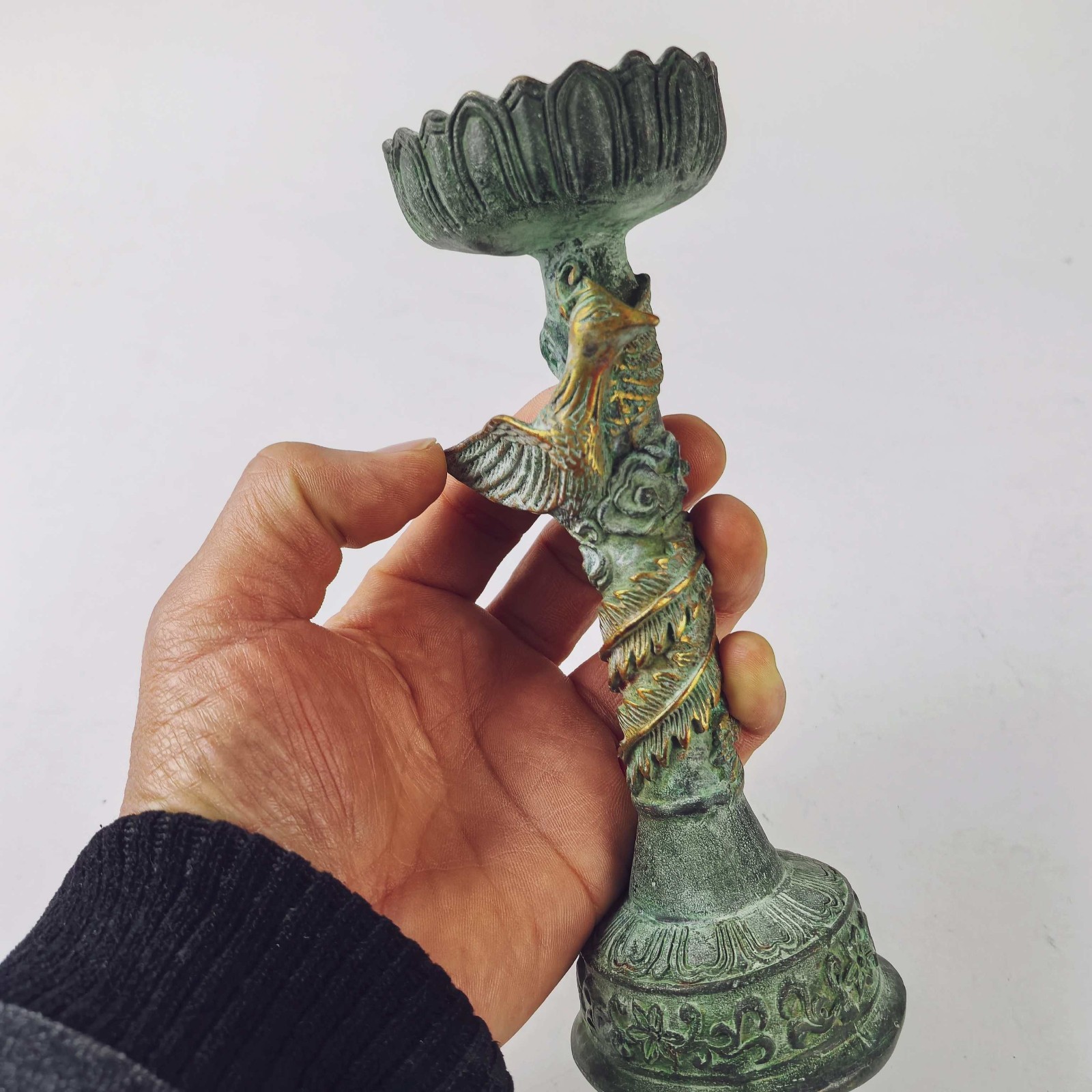 Старинная бронзовая рельефная  – обзор и цена Collectible Vintage Lamps